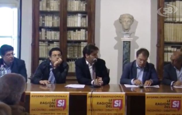 Referendum costituzionale, Famiglietti ad Ariano: "Importante votare sì" / VIDEO /