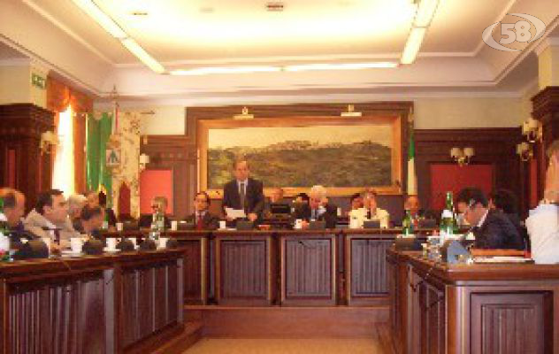 Ariano, stazione elettrica di Camporeale: il Comune vuole 900 mila euro di ristoro/Intervista a Peluso