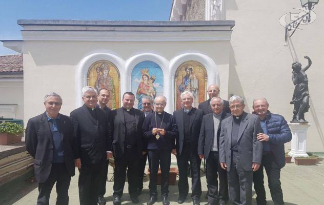 Il Vescovo Aiello s'insedia il 30 giugno: ''Cerimonia sobria''