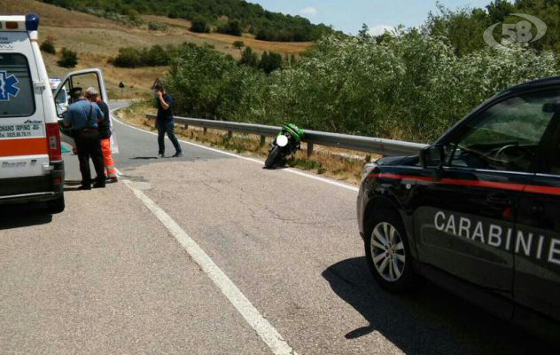 Montaguto, perde il controllo della moto: muore 28enne