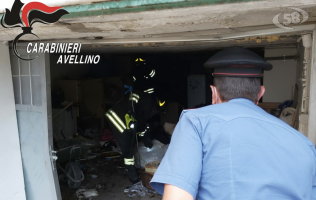 Deflagrazione in un garage in pieno centro a Castel Baraonia
