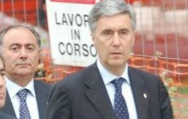 Centrodestra: campo minato per Sibilia e Cusano