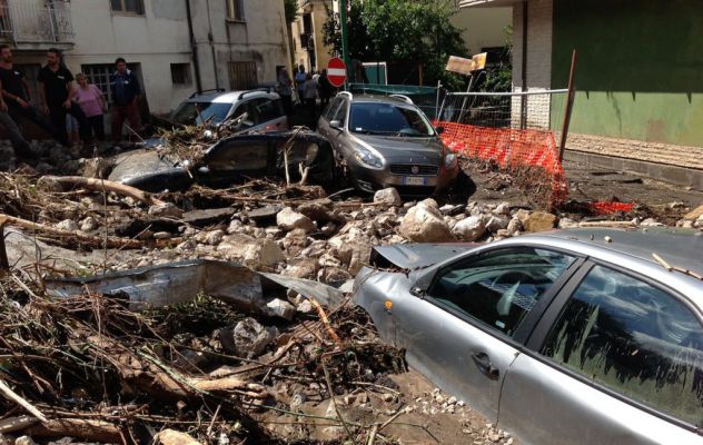 E' solo un caso se non c'è scappato il morto