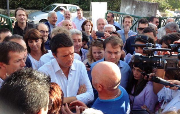 Il ''Renzi-Gori show'', la nomenclatura Pd e gli operai in lotta (tra loro) 