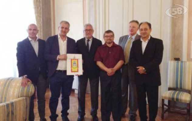 Nuovo Stemma e nuovo Gonfalone per il Comune di Fontanarosa