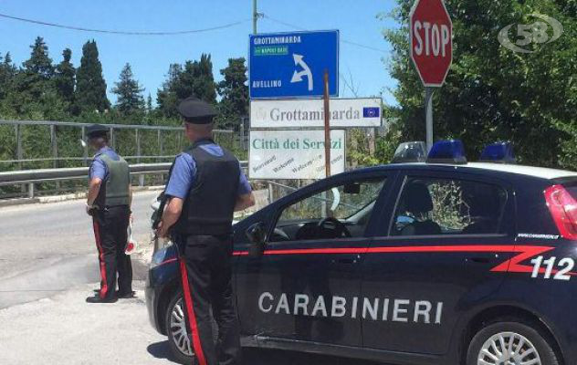 Vallata, griffe contraffatte al mercato. Grotta, ambulanti ''porta a porta'' beccati per furto