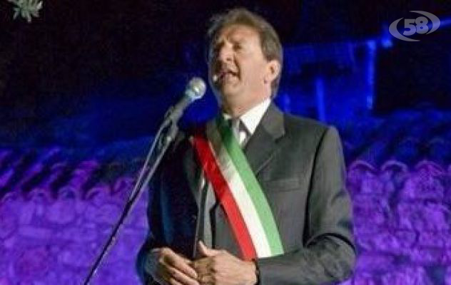 Sturno commemora il sindaco Cangero: Consiglio comunale aperto/VIDEO