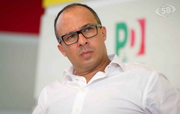 Frigento, il Sottosegretario Faraone al taglio del nastro dell'Istituto Pascoli/VIDEO