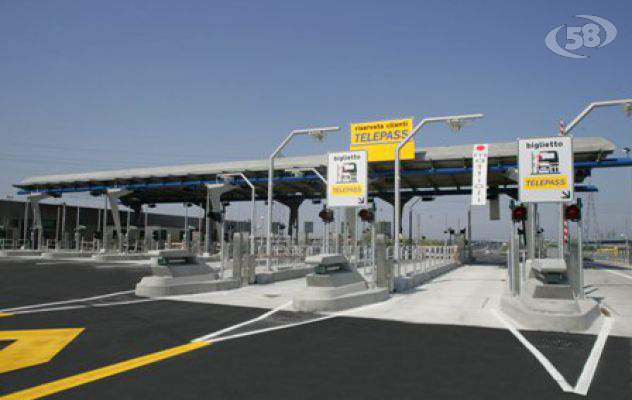 Multe a raffica sulla A16, partono i ricorsi