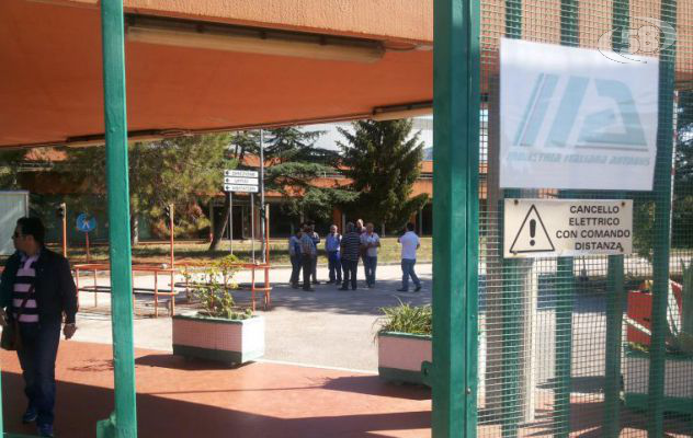 Assemblea all'ex Irisbus, operai chiedono di ''fare presto''