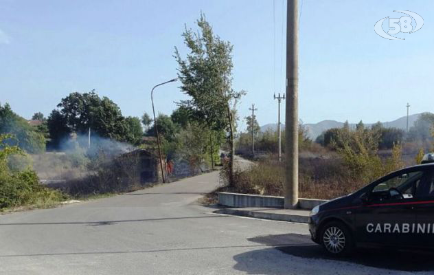 Incendi, preso piromane di 86anni: faceva ''pulizia'' nei campi