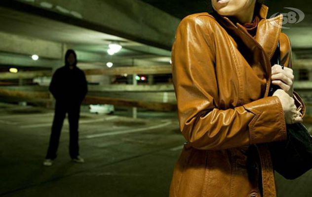 Marito geloso si trasforma in stalker: arrestato dai Carabinieri