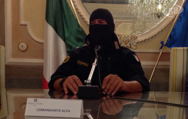 Alfa, il Comandante con il passamontagna che da piccolo mangiò un ''Cuore di Rondine'': ''Non sono un rambo''