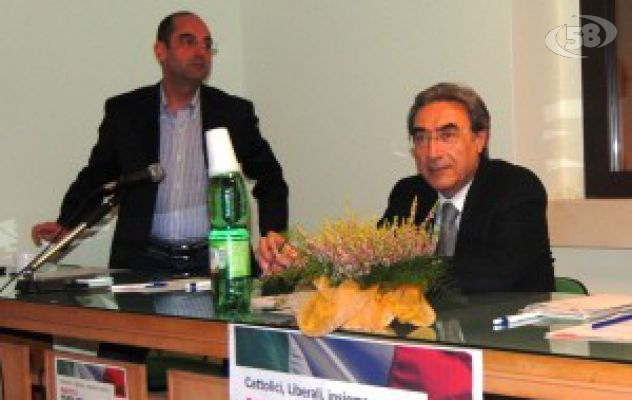 Ricerca e formazione le risposte alla crisi: Nicolais, Zecchino e De Luca a confronto