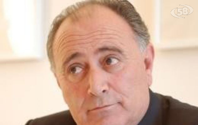 Politica in subbuglio, il Pdl si spacca: Cusano con Alfano