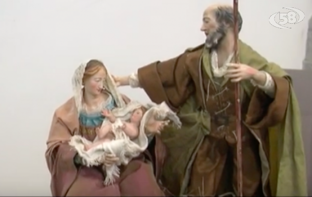 Niente fischi, solo un sit-in: attivisti per i diritti gay in piazza contro la ''sacra famiglia''