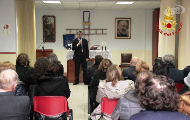 Avellino, i Vigili del fuoco celebrano il precetto natalizio