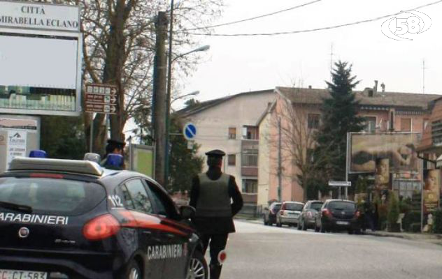 Mirabella, tentano di rubare in un supermercato: fermate due donne