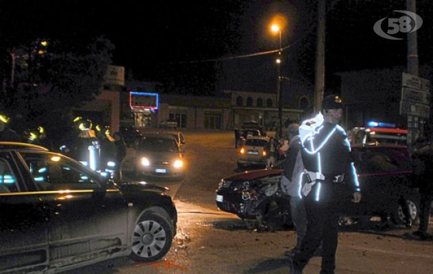 Ariano, incidente sulla statale 90: tre feriti