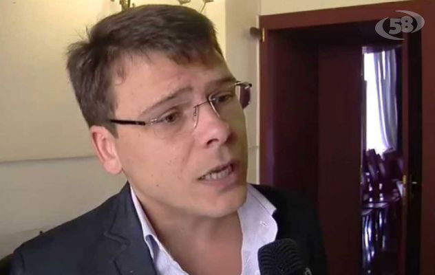 Provincia, investimenti sulla scuola anche nel vallo Lauro: c'è l'intesa