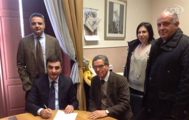 Poli Scolastici di Eccellenza, siglata l'intesa con i Comuni: investimento da 26 milioni di euro