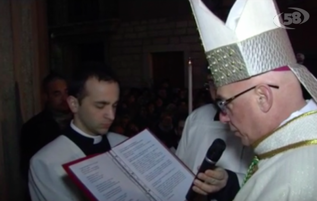 Comunità in festa a Lacedonia per l’apertura della Porta Santa/VIDEO