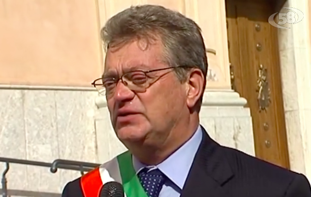 Sant'Angelo all'Esca sotto shock, muore il sindaco Nicola Penta: infarto mentre era in auto