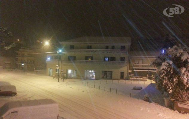 Ariano, dalle 5.30 di stanotte mezzi in strada per ripulire la città