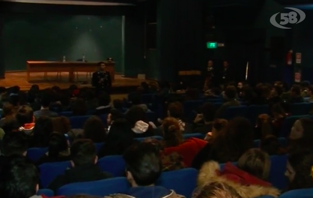 Bullismo, droga, educazione stradale: studenti del Parzanese a lezione di legalità