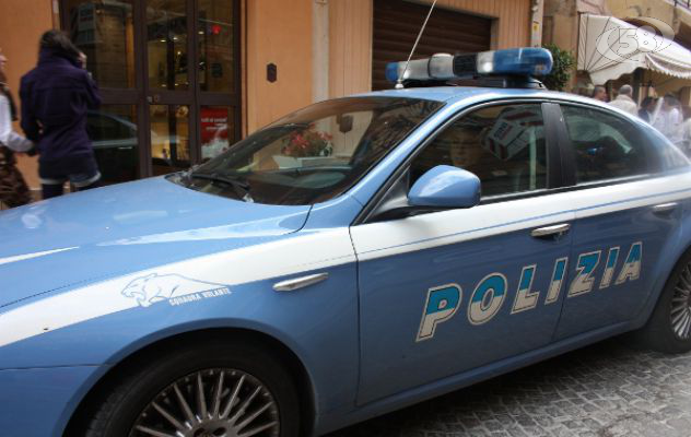 Ucraino in stato di ebbrezza minaccia gli agenti: arrestato 