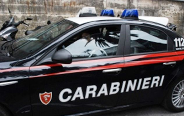 Mirabella, pregiudicato fermato davanti al centro commerciale