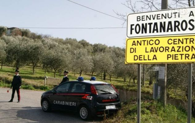 Fontanarosa, rubano autocarro: acciuffati due lituani