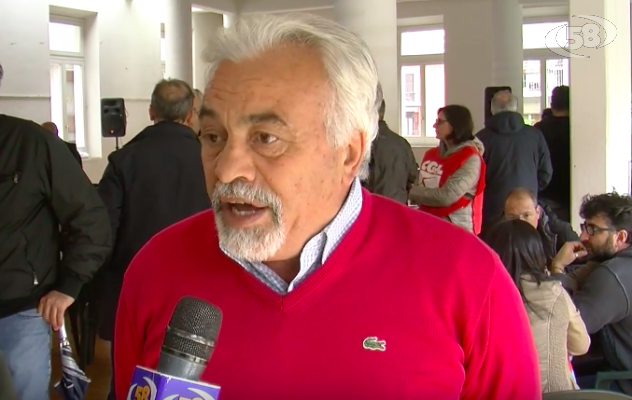 Migranti, Cgil: barricate contro l'ipotesi tendopoli