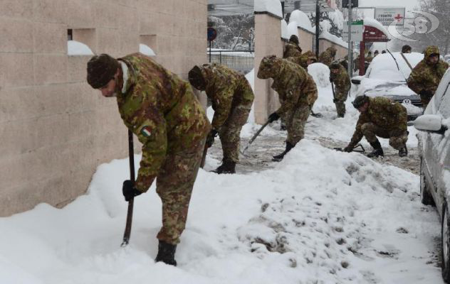 Irpinia, contro la neve si mobilita l'esercito