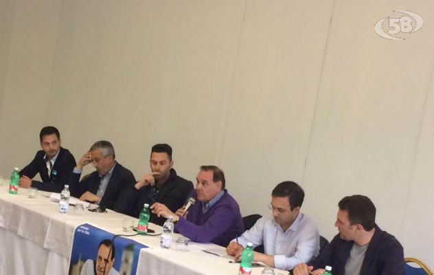 Veleni elettorali 2 - Mastella a Del Basso De Caro: "Chi è il vero candidato del centrosinistra?"