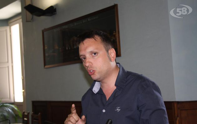 Giunta comunale, l'assessore Oberdan Picucci rassegna le dimissioni