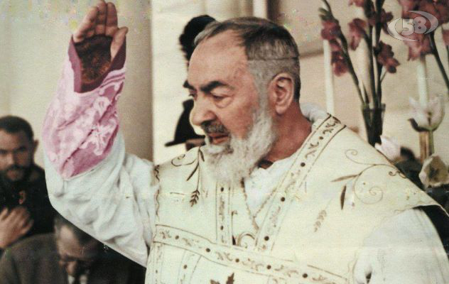 SPECIALE /Lacrime per San Pio: storie di vita e resurrezione