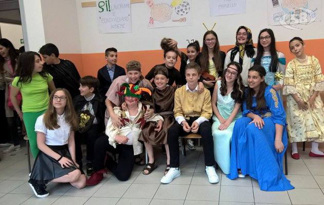 Piccoli scienziati crescono, successo per la mostra al ''Guarini'' di Mirabella