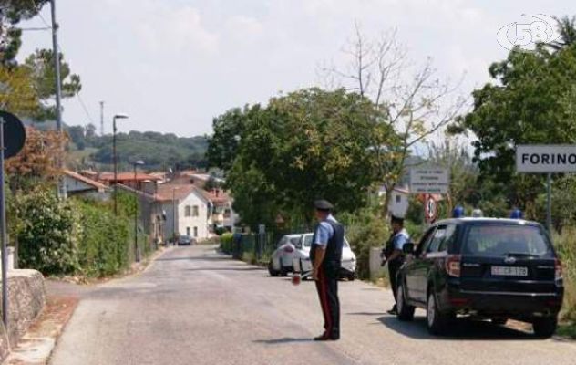 Le chiede un caffè e la deruba, romena denunciata dai Carabinieri