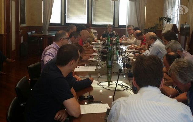 Irisbus, Del Rosso non c'è. Sindacati in Regione: ''Ora al Mise''