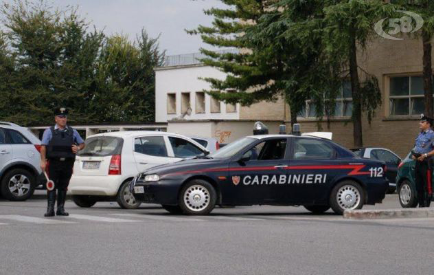 Benevento - Aggredisce in strada la sua ex, arrestato dai carabinieri