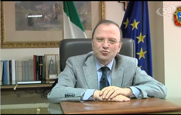 ''Non sarà un petardo a fermarmi'': Galasso in Procura