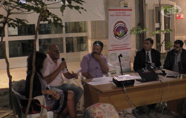 Migranti, Gambacorta: ''Abbiamo il dovere di essere accoglienti''