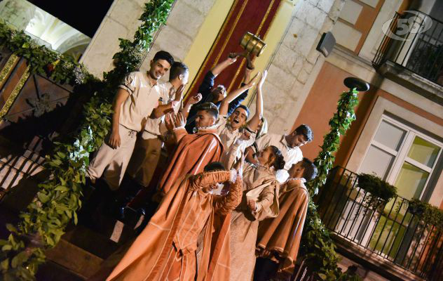 ''Palio della Botte'', festa nel cuore del centro storico / VIDEO