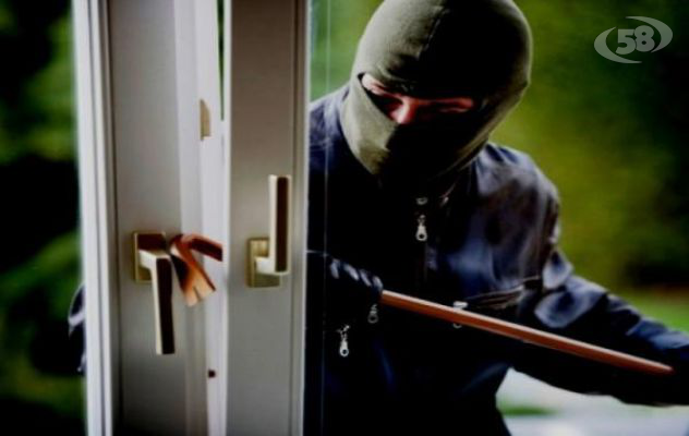 Fontanarosa, furti nella notte: due abitazioni nel mirino