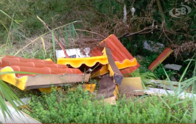 Sos ambiente, degrado e rifiuti lungo il torrente Ufita / VIDEO