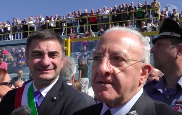 Ariano, De Luca visita il Frangipane: ''Ospedale all'avanguardia''