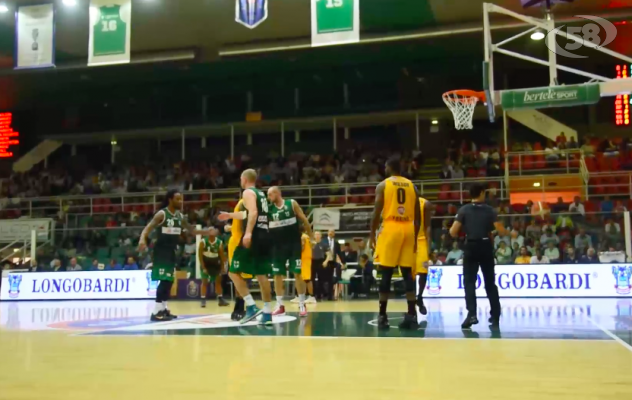 Debutto con vittoria per la nuova Sidigas Avellino / VIDEO