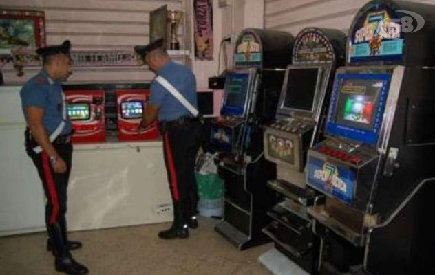 Si gioca l'incasso e finge di essere stato rapinato: incastrato barista