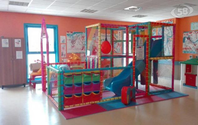 "Un giorno per la nostra città", l’Avellino al reparto di pediatria dell’ospedale Moscati